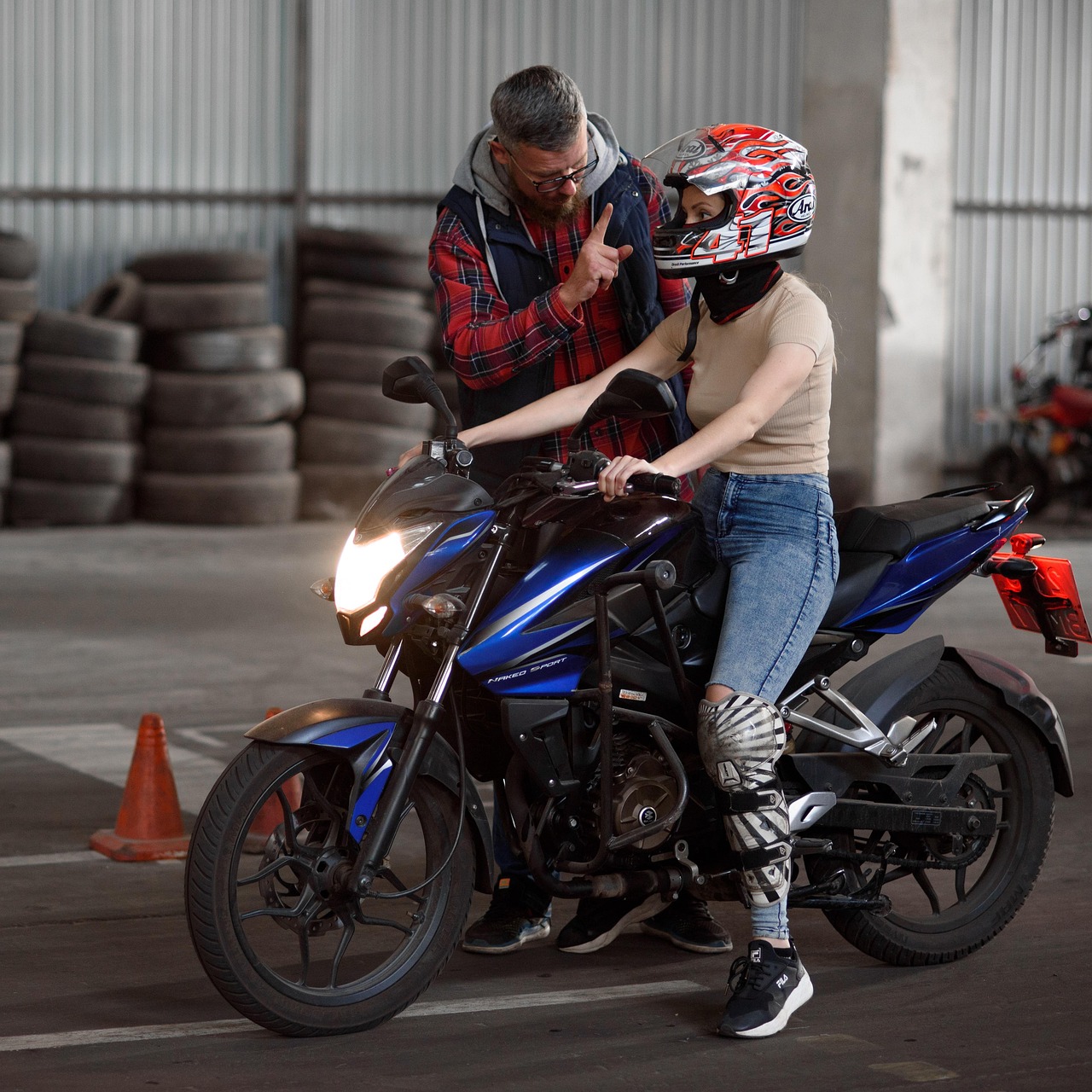 暴走传奇-送千元GM：石龙代理记账注册