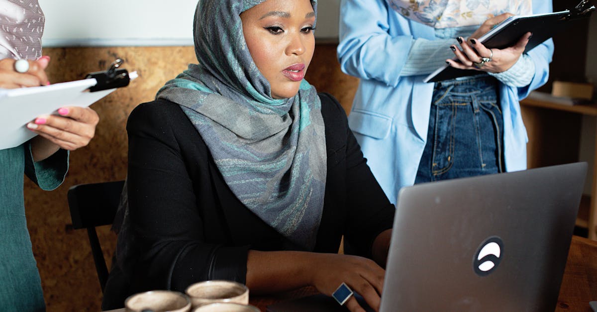 小鸟云实名账号：苹果手机咋注册头条账号