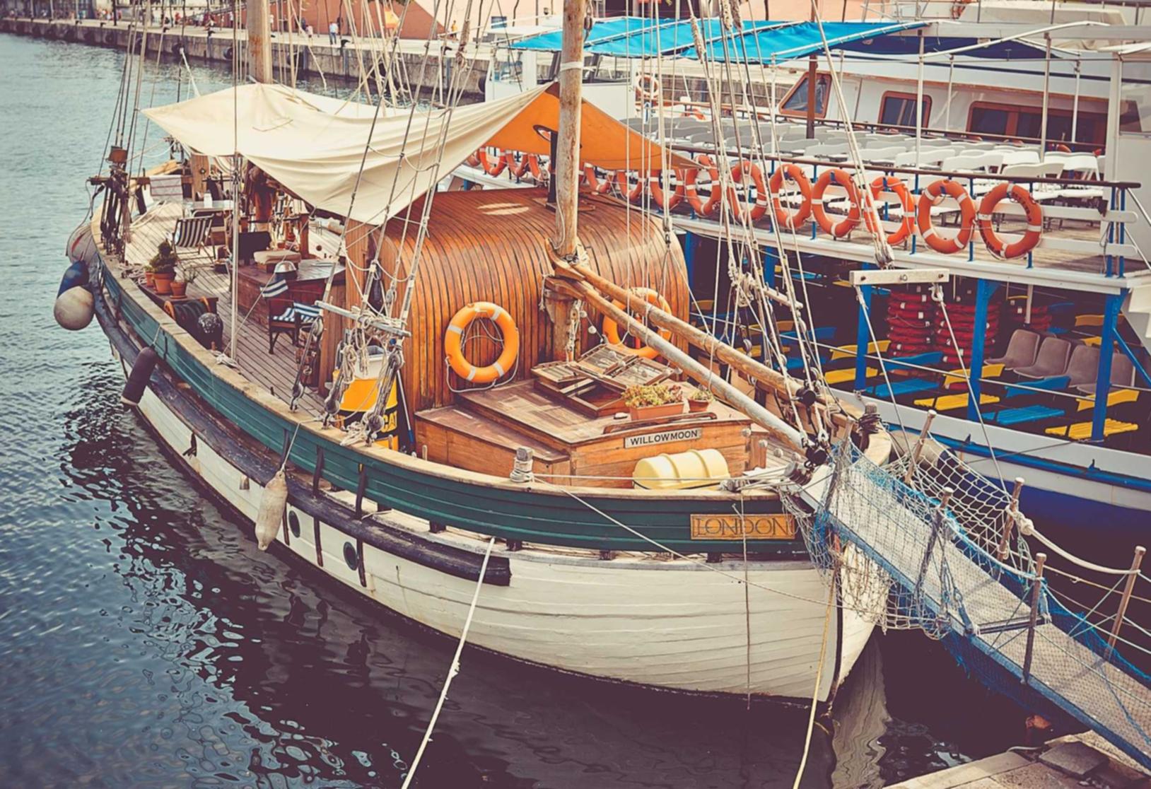 VX账号买卖：游戏点卡卡密购买平台